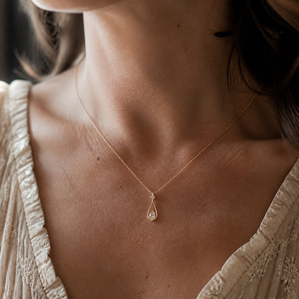 Minimalist Water Drop Necklace