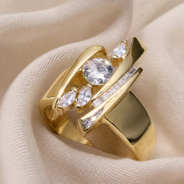 Vintage Zirconia Golden Ring