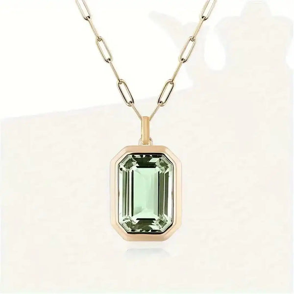 Elegant Emerald Paperclip Link Necklace