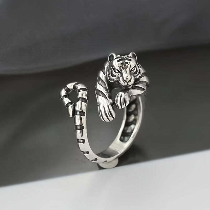 Tiger Hug Adjustable Ring