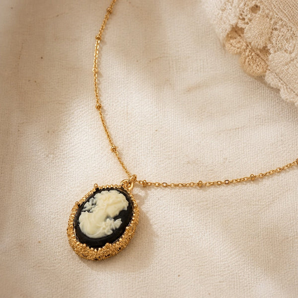 Antique Cameo Gold Necklace