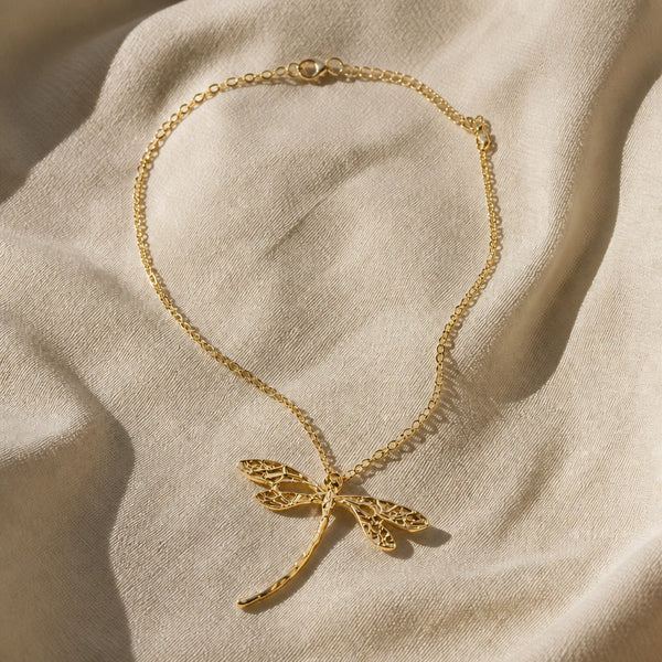 Dazzling Dragonfly Pendant Necklace