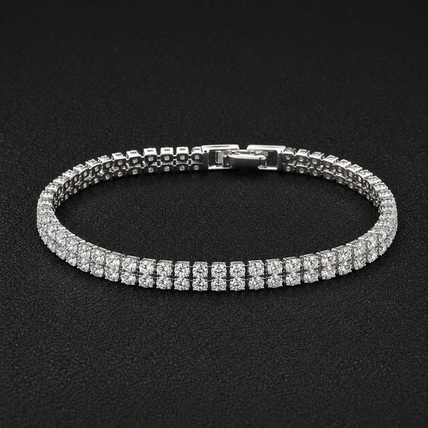Luxurious Synthetic Zirconia Bracelet