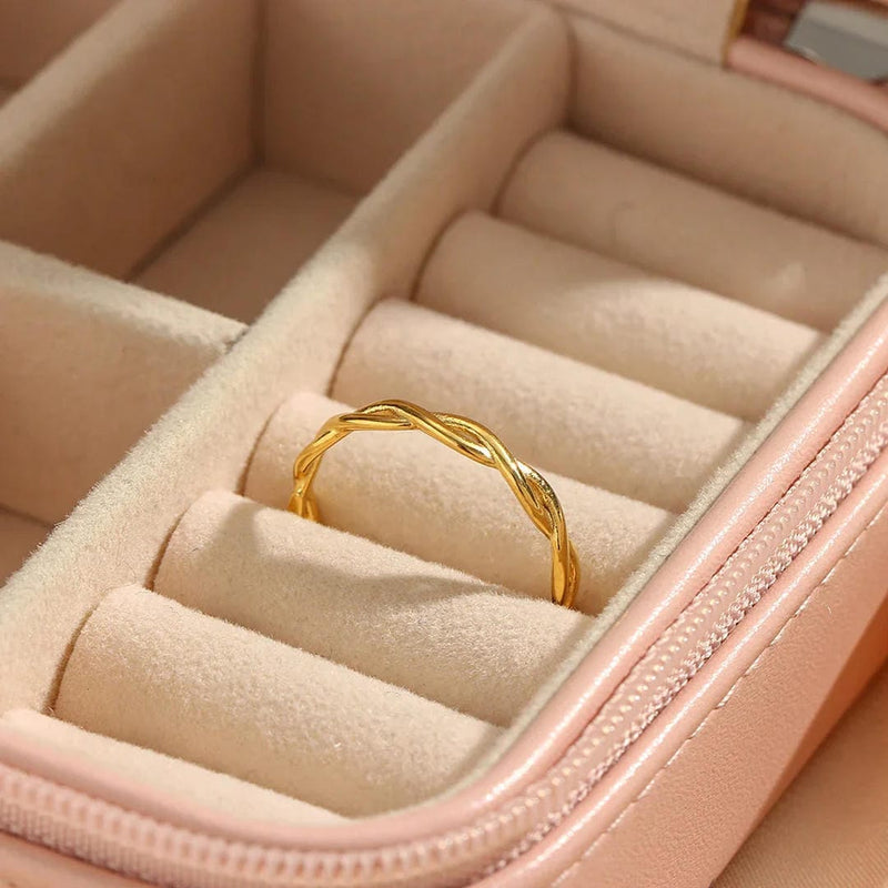 Vintage Twisted Gold Ring