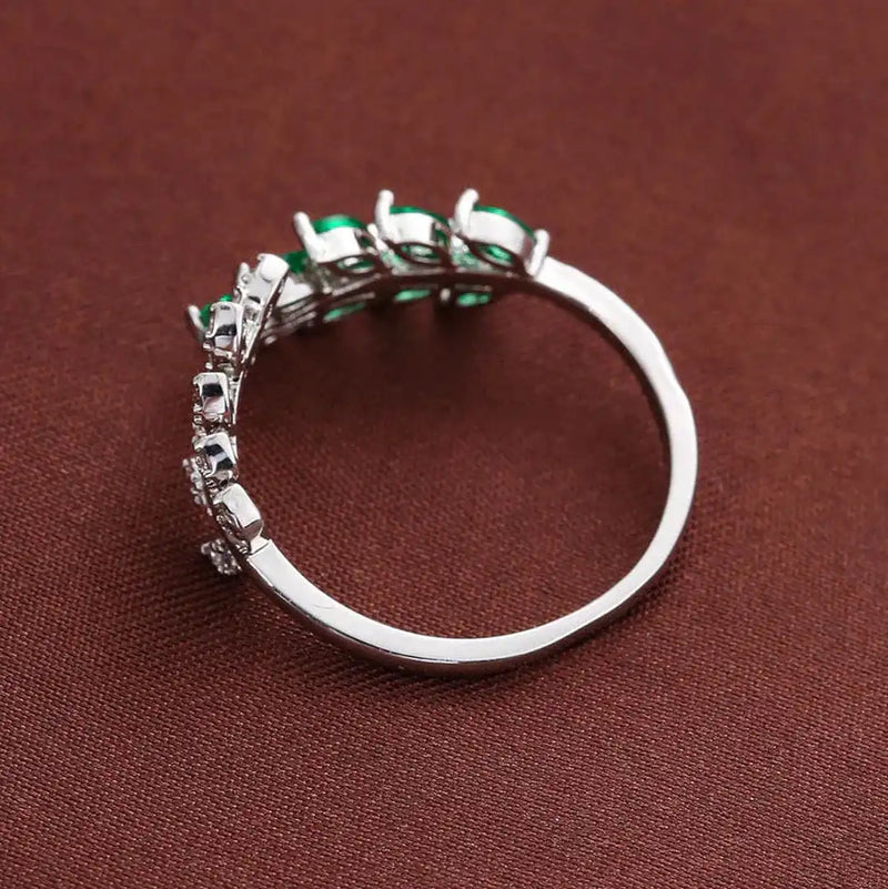 Dainty Emerald Green Leaf Ring