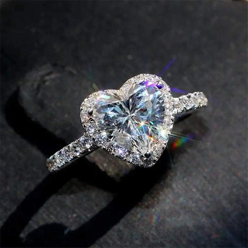 Fiona Heart Ring
