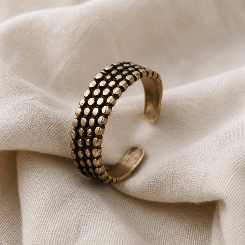 Sterling Silver Vintage Polka Dot Ring