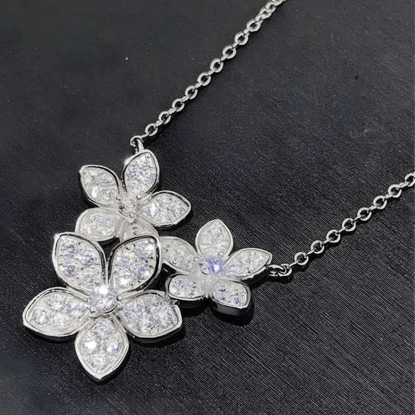 Golden Royal Flower Necklace