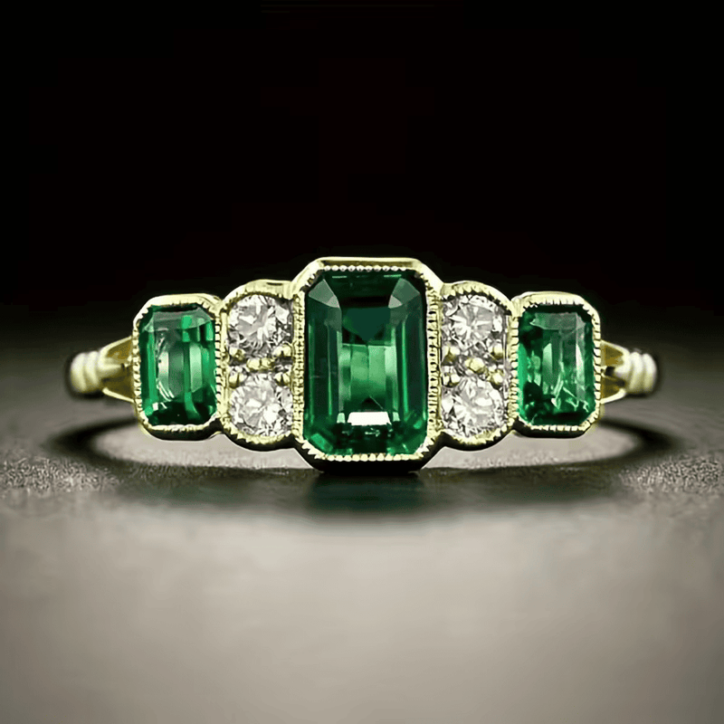 Vintage Heirloom Emerald Ring