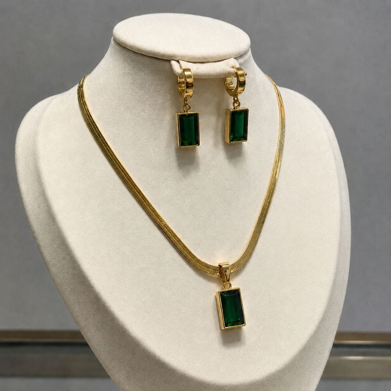 Iselotte Verdain Jewelry Set
