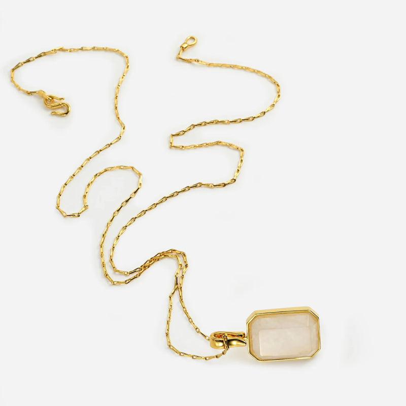 Marique Vintage Crystal Necklace