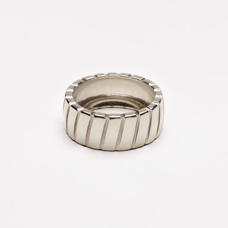 Gleam Bold Statement Ring